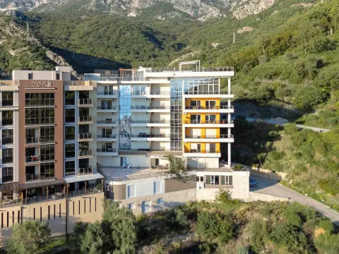 Sale, three bedroom apartment, 149m², Rafailovići, Budva - image 19