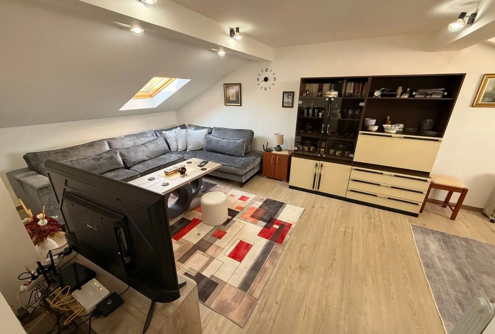 Rent, one bedroom apartment, 45m², Centar, Cetinje