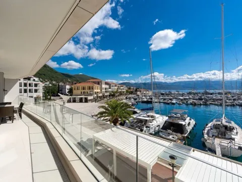 Prodaja, trosoban stan, 160m², Kumbor, Herceg Novi - image 10