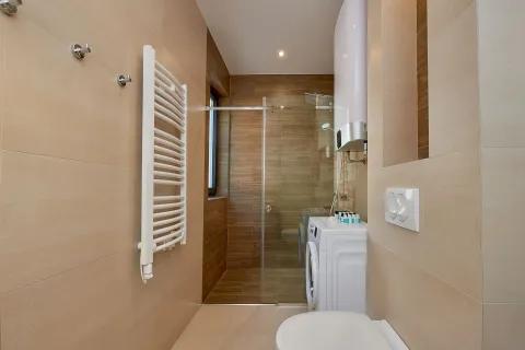 Stan-na-dan, trosoban stan, 79m², Bečići, Budva - image 2