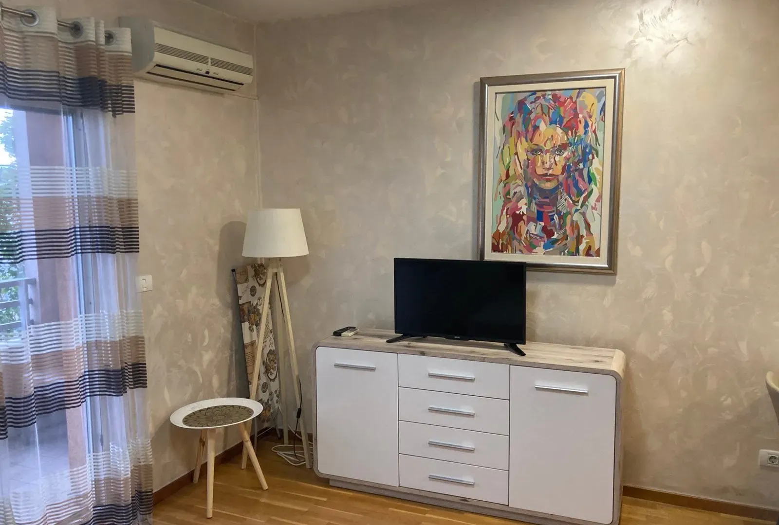 Rent, studio apartment, 31m², City Kvart, Podgorica