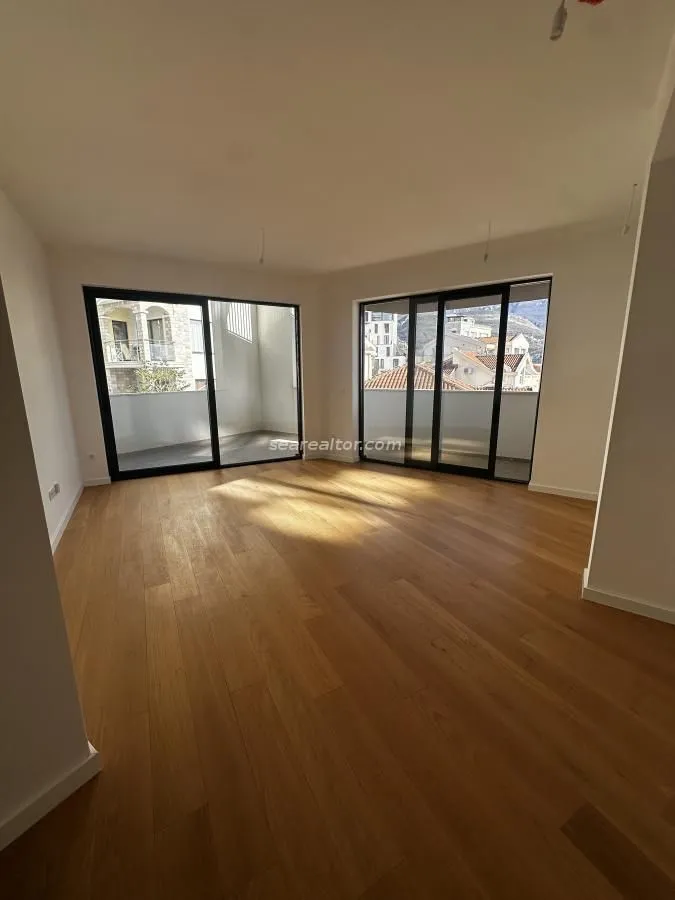 Prodaja, jednosoban stan, 66m², Bečići, Budva