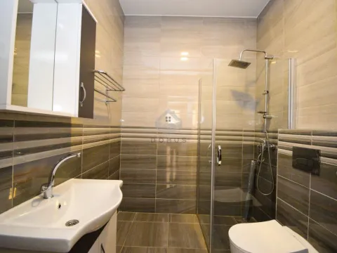 Rent, office space, 74m², Stari Aerodrom, Podgorica - image 13