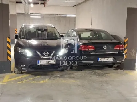 Izdavanje, trosoban stan, 72m², Savski Venac, Beograd - image 19