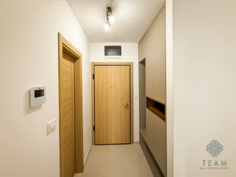 Izdavanje, jednosoban stan, 45m², City Kvart, Podgorica - image 8