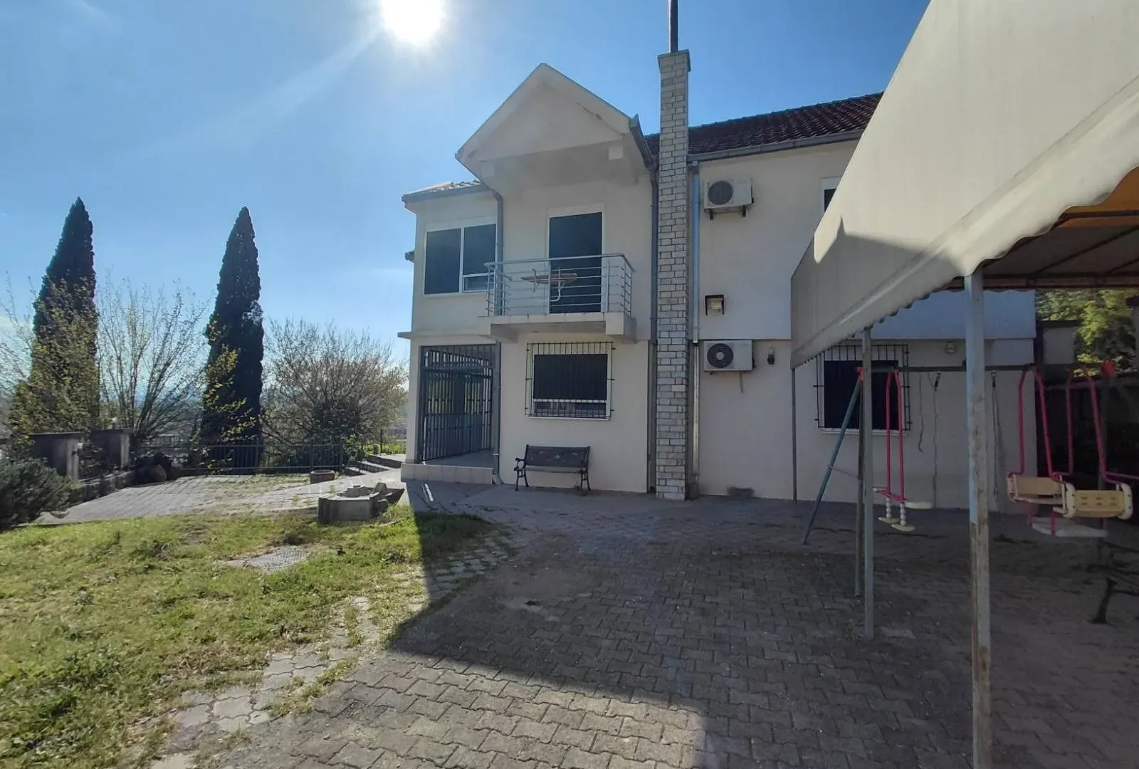 Sale, house, 200m², Doljani, Podgorica