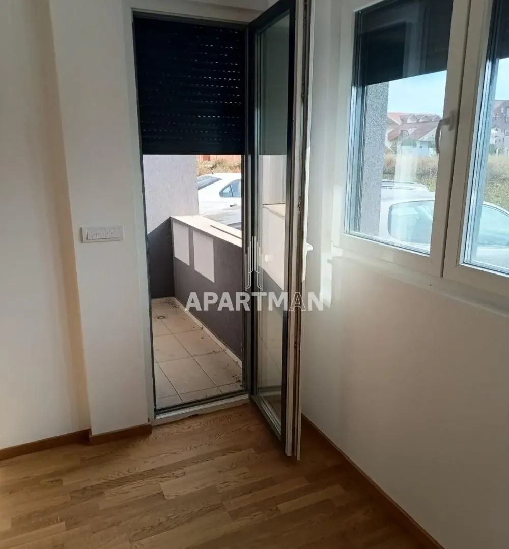Sale, office space, 124m², Ledine, Beograd