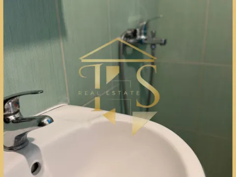 Rent, one bedroom apartment, 40m², Dumidran, Tivat - image 9