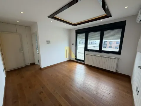 Izdavanje, stan, 240m², Telep, Novi Sad Sve Podlokacije - image 8