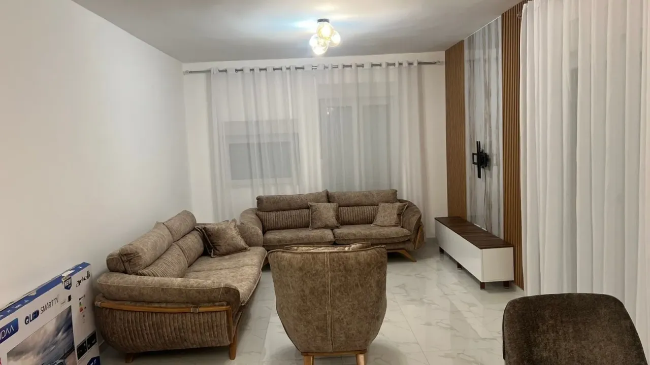 Rent, two bedroom apartment, 76m², Central Point, Podgorica