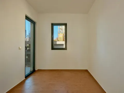 Prodaja, dvosoban stan, 63m², Bečići, Budva - image 2