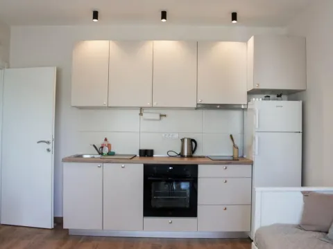 Rent, one bedroom apartment, 41m², Pod Kuk, Tivat - image 13