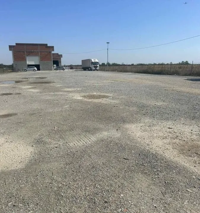 Izdavanje, plac, 25m², Dobanovci, Surčin