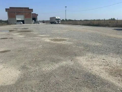 Izdavanje, zemljište, 25m2, Dobanovci, Surčin, Beograd Izdavanje, zemljište, 25m2, Dobanovci, Surčin, Beograd