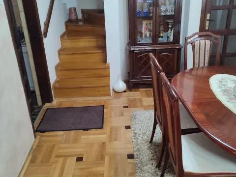 Sale, house, 150m², Cetinje, Crna Gora - image 2