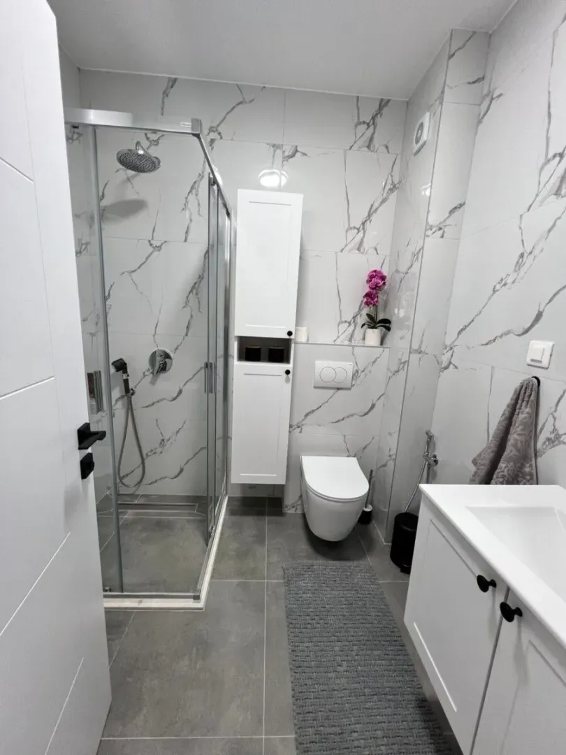 Rent, one bedroom apartment, 46m², Čeluga, Bar
