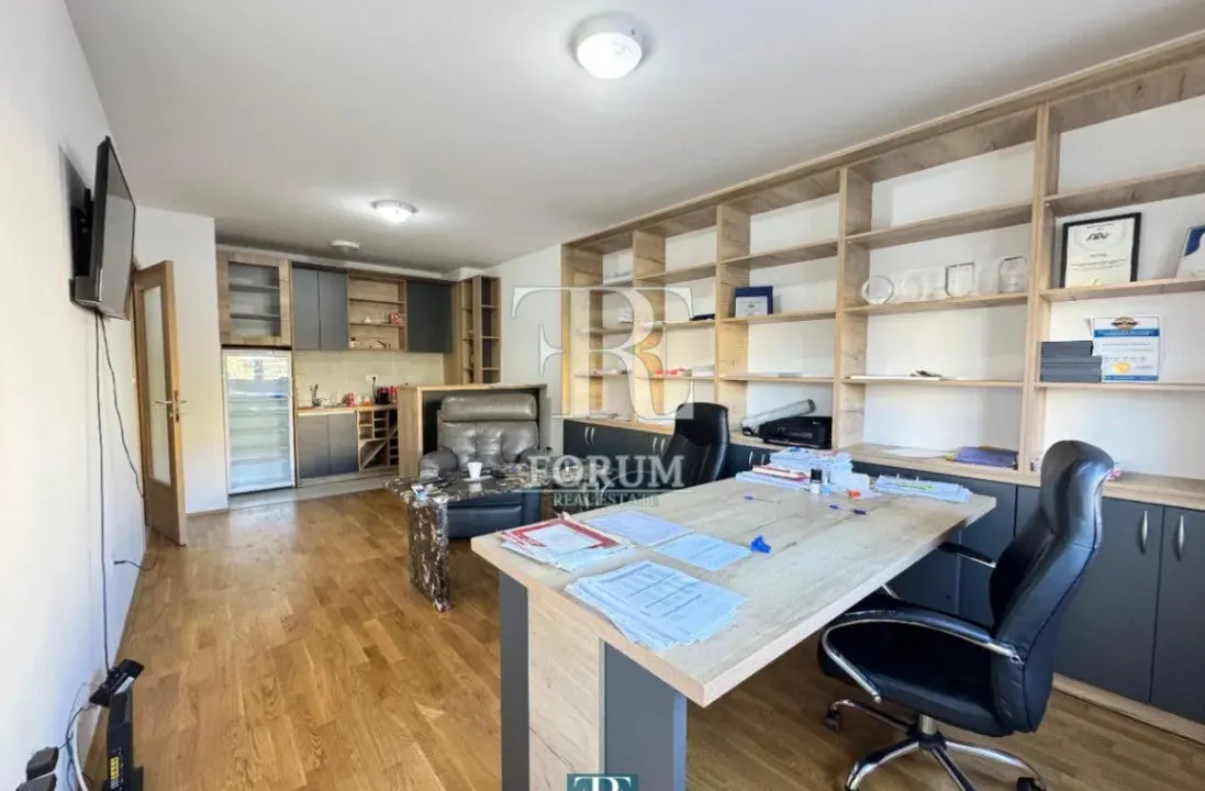 Prodaja, jednosoban stan, 45m², Stari Aerodrom, Podgorica