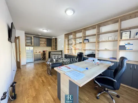 Sale, one bedroom apartment, 45m², Stari Aerodrom, Podgorica - image 1