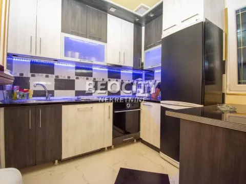 Prodaja, trosoban stan, 57m², Karaburma, Palilula Sve Podlokacije - image 8