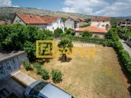 Izdavanje, kuća, 214m², Tološi, Podgorica - image 22