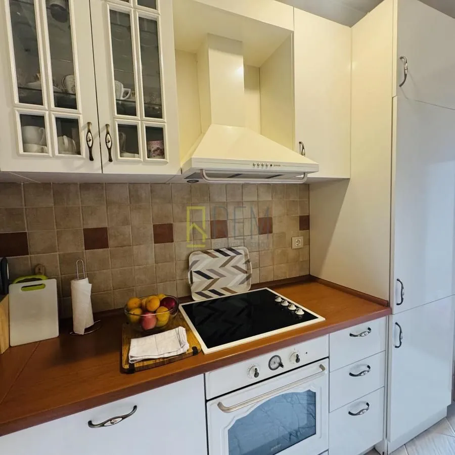 Prodaja, dvosoban stan, 62m², Podgorica, Crna Gora