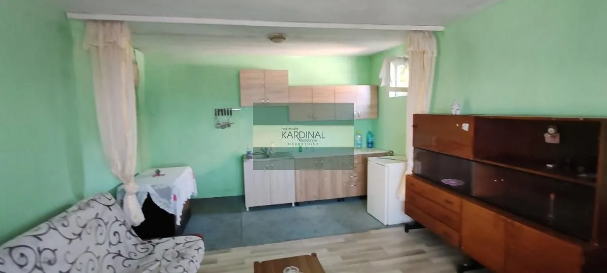 Prodaja, kuća, 250m², Crnče, Jagodina