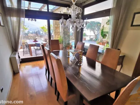 Prodaja, kuća, 820m², Centar, Budva - image 17