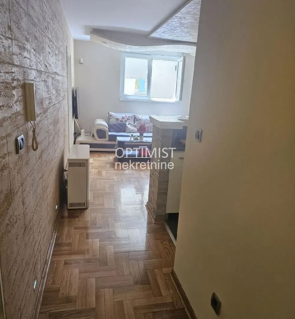 Prodaja, jednosoban stan, 35m², Karaburma, Palilula Sve Podlokacije