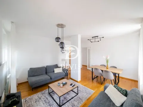 Sale, three bedroom apartment, 114m², Kluz, Zvezdara Sve Podlokacije - image 9