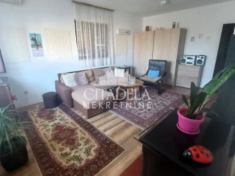 Prodaja, kuća, 87m², Čukarica, Beograd - image 13