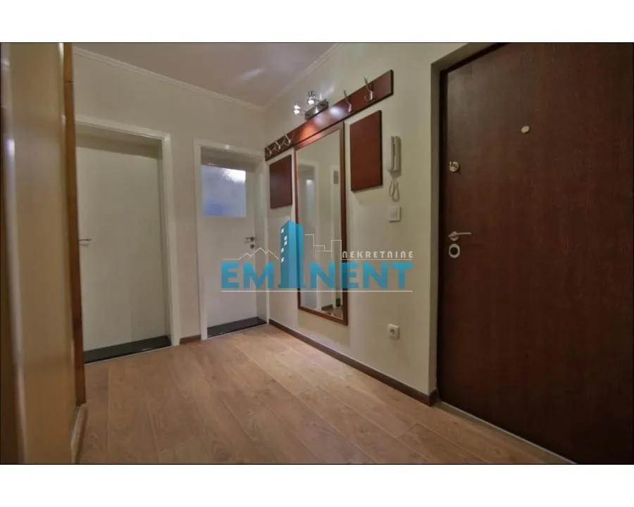 Prodaja, dvosoban stan, 64m², Stari Grad, Beograd