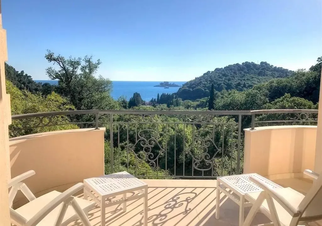Sale, two bedroom apartment, 86m², Petrovac, Budva