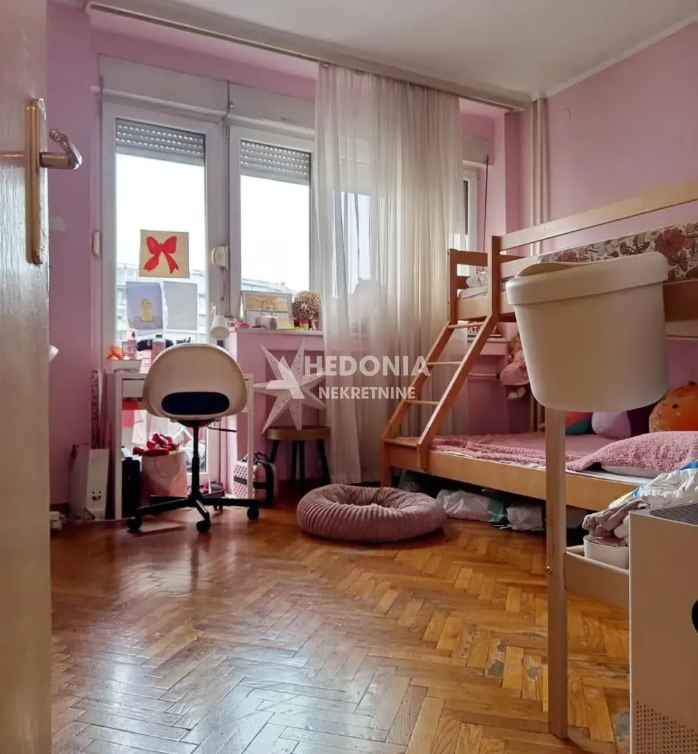 Sale, two bedroom apartment, 66m², Stari Grad, Beograd