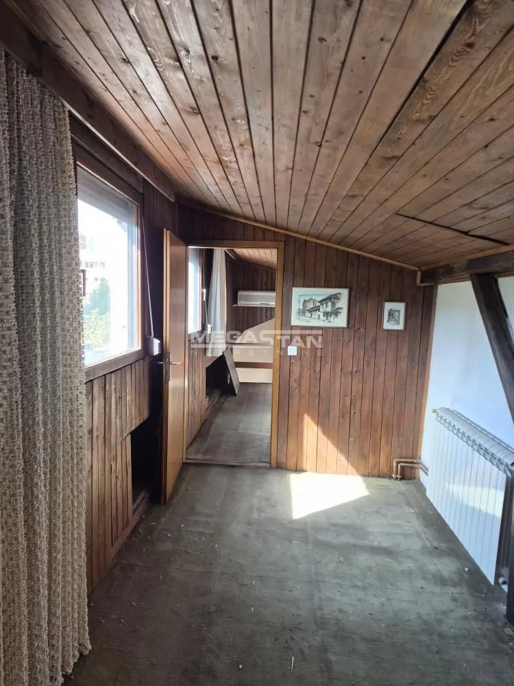 Prodaja, četvorosoban stan, 96m², Palilula Sve Podlokacije, Beograd