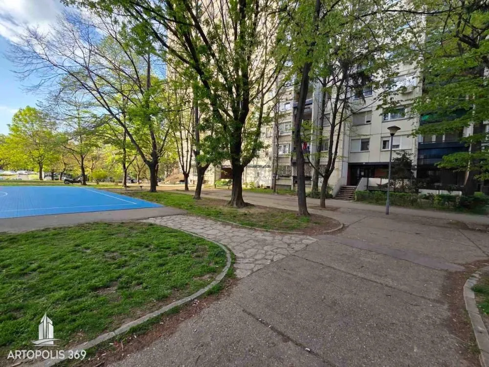 Prodaja, trosoban stan, 86m², Novi Beograd Blok 63, Novi Beograd Sve Podlokacije