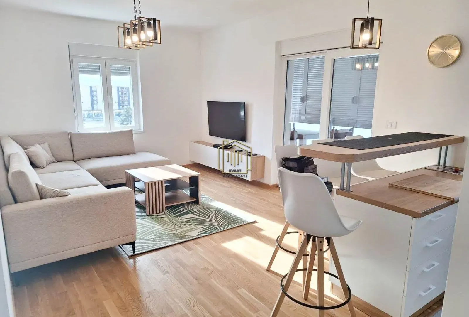 Izdavanje, dvosoban stan, 64m², City Kvart, Podgorica