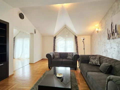 Rent, two bedroom apartment, 115m², Tološi, Podgorica - image 2