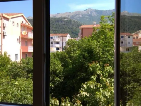 Izdavanje, jednosoban stan, 42m², Budva, Crna Gora - image 9