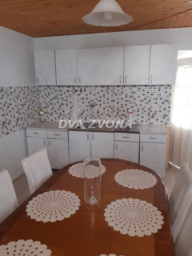 Prodaja, kuća, 199m², Bečej, Novi Sad