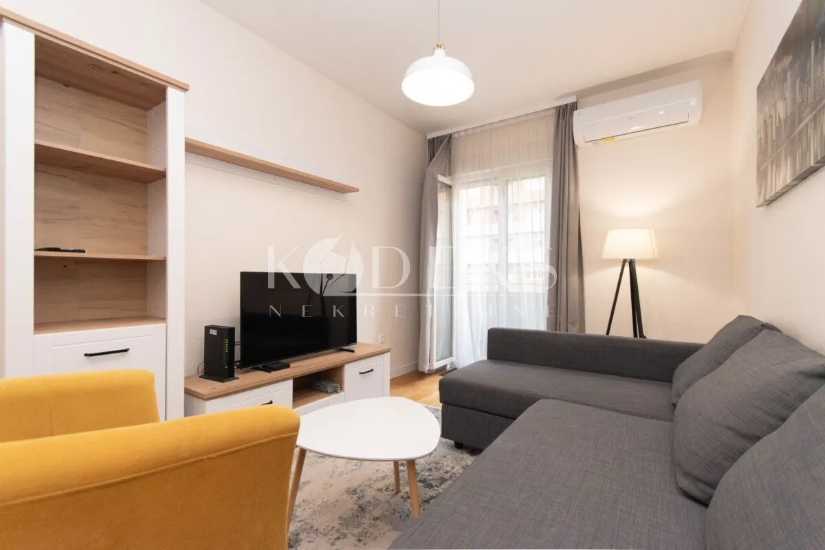 Rent, one bedroom apartment, 42m², Central Point, Podgorica