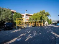 Prodaja, kuća, 210m², Gorica C, Podgorica - image 2