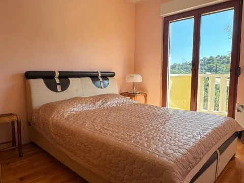 Rent, one bedroom apartment, 48m², Petrovac, Budva - image 4