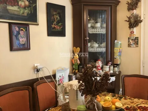 Prodaja, trosoban stan, 81m², Vračar Centar, Vračar Sve Podlokacije - image 11