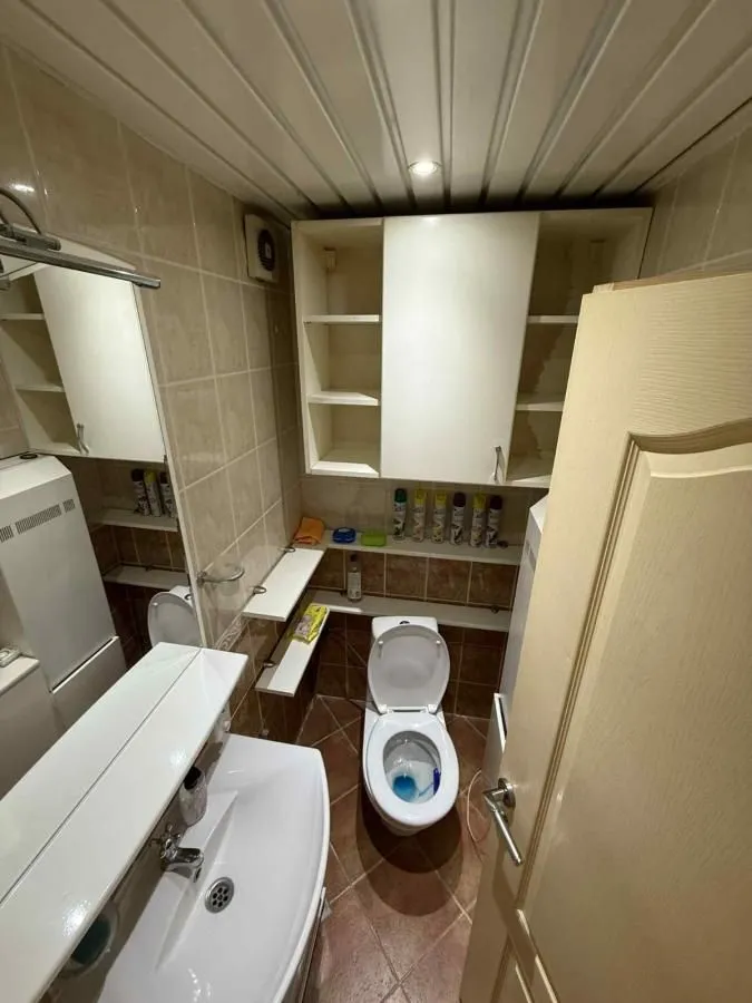 Izdavanje, trosoban stan, 81m², Palilula, Niš