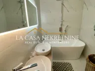 Izdavanje, trosoban stan, 165m², Kod Capital Plaze, Podgorica - image 5