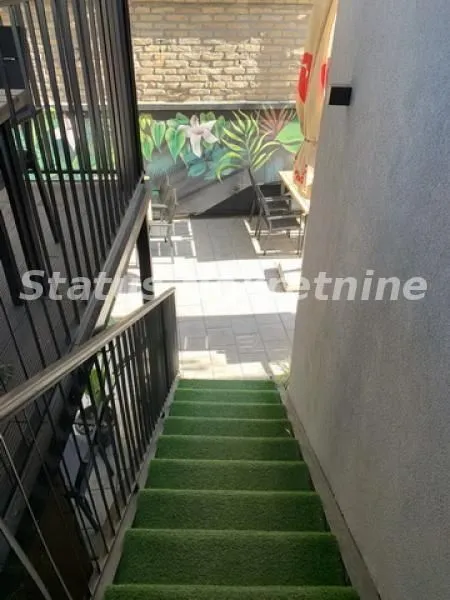 Sale, office space, 106m², Sremski Karlovci, Novi Sad