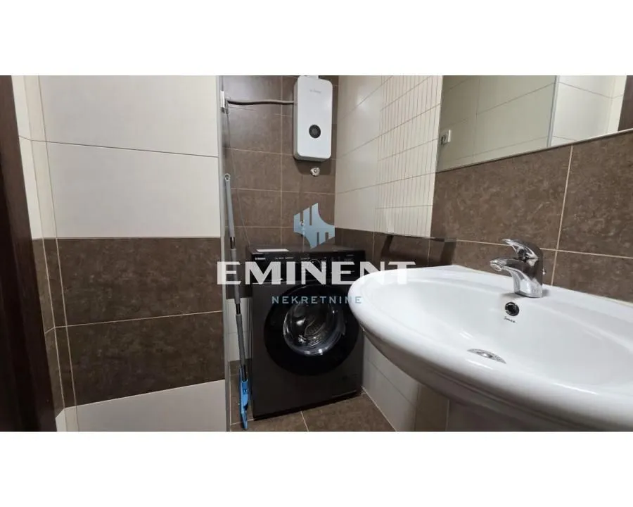Rent, three bedroom apartment, 111m², Neimar, Vračar Sve Podlokacije