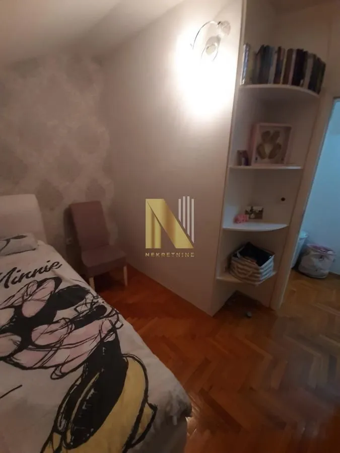 Prodaja, trosoban stan, 70m², Nova Detelinara, Novi Sad Sve Podlokacije