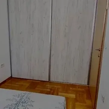 Izdavanje, jednosoban stan, 36m², Stari Aerodrom, Podgorica - image 6