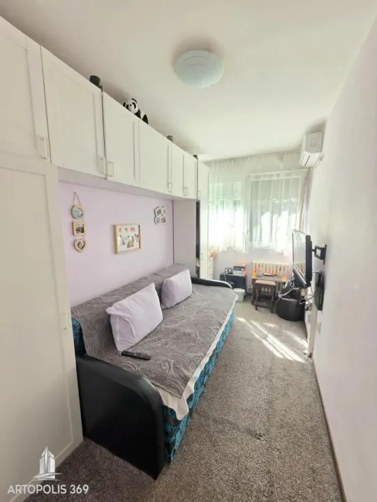Prodaja, trosoban stan, 67m², Zvezdara Sve Podlokacije, Beograd